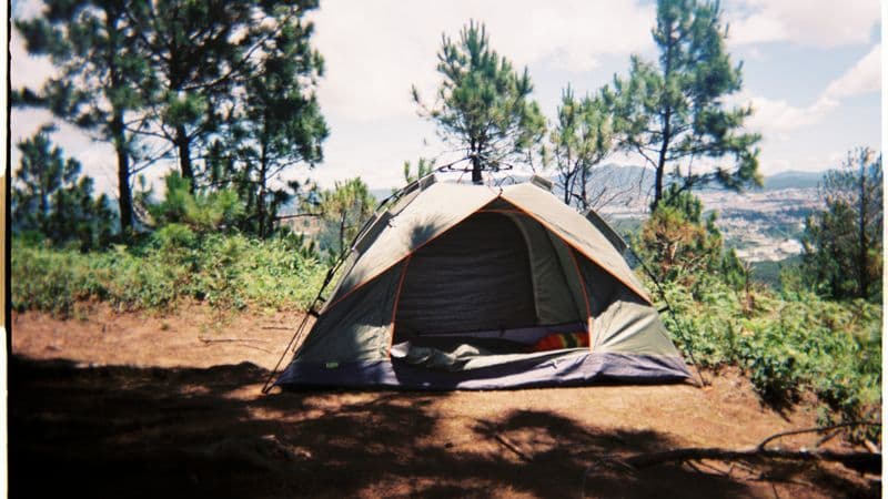 Illustrative photo for Coleman WeatherMaster 6-Person Tent